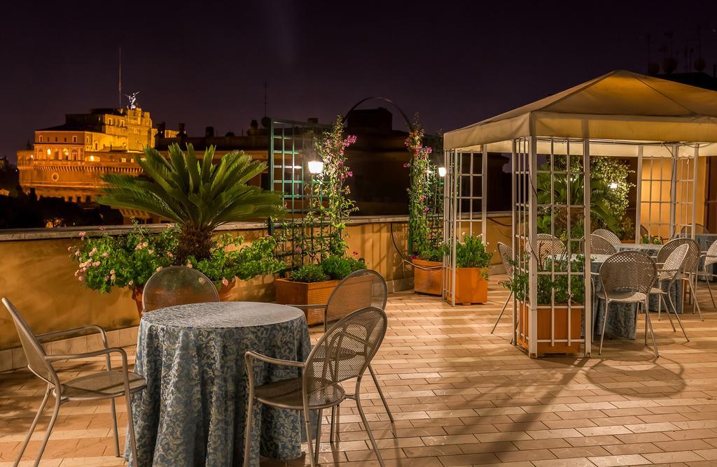 Domus Carmelitana Hotel Rome Buitenkant foto